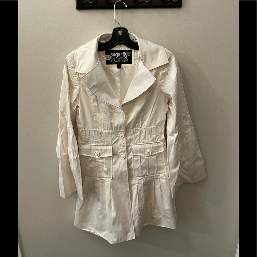 Fancy White Rain Jacket, size M